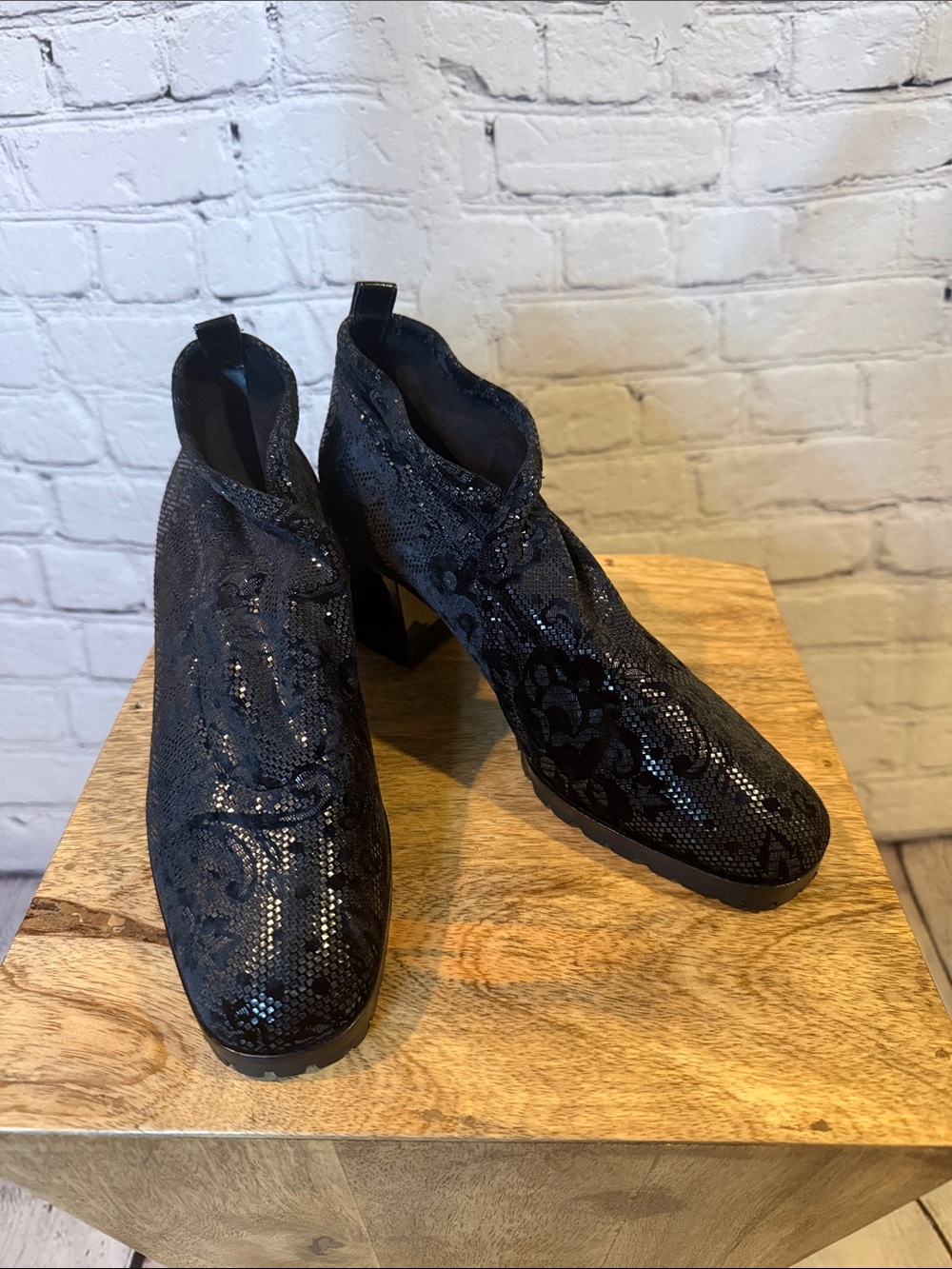 Fernando Pensato Womens Vintage Black Heeled Booties